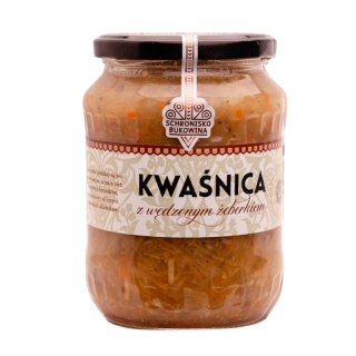 Kwaśnica z wędzonym żeberkiem.