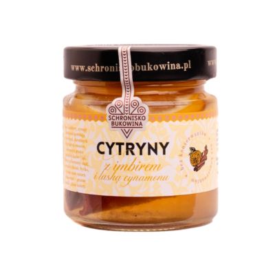 Cytryny z imbirem z laską cynamonu i miodem