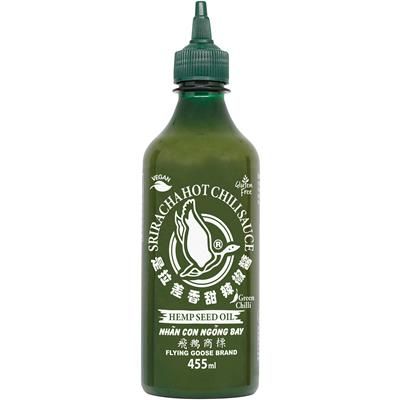 Sos chili Sriracha z konopią (chili 61%) bardzo ostry 455ml - Flying Goose
