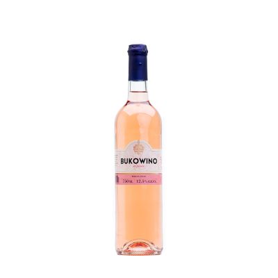 Różowe wino Bukowino w butelce.