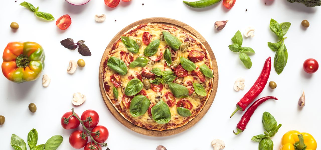 Dodatki do pizzy - z czym ją jeść?