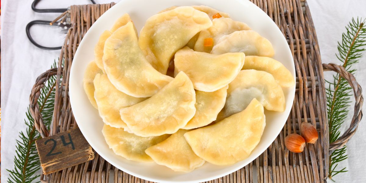 Pierogi wigilijne z różnych zakątków Polski - nie tylko pierogi z kapustą i grzybami