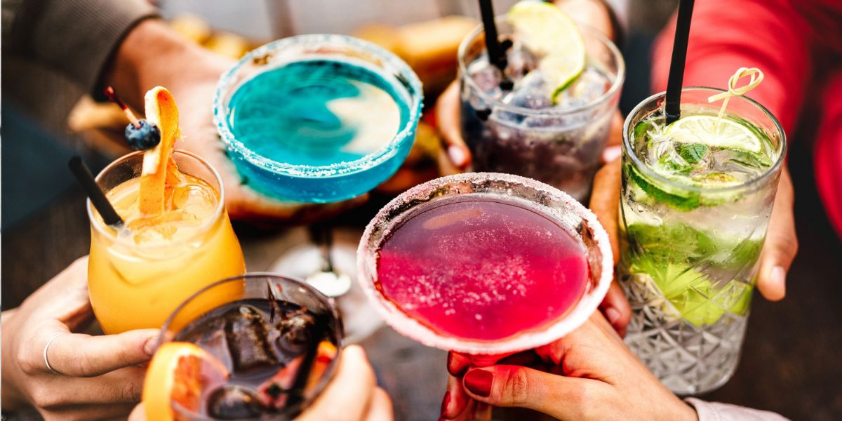 Proste napoje i drinki bezalkoholowe na imprezę w domu