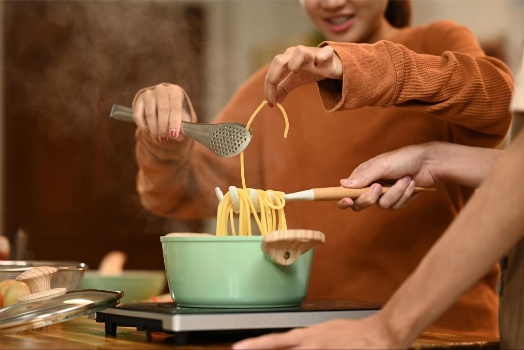 makaron al dente, sprawdzanie w czasie gotowania